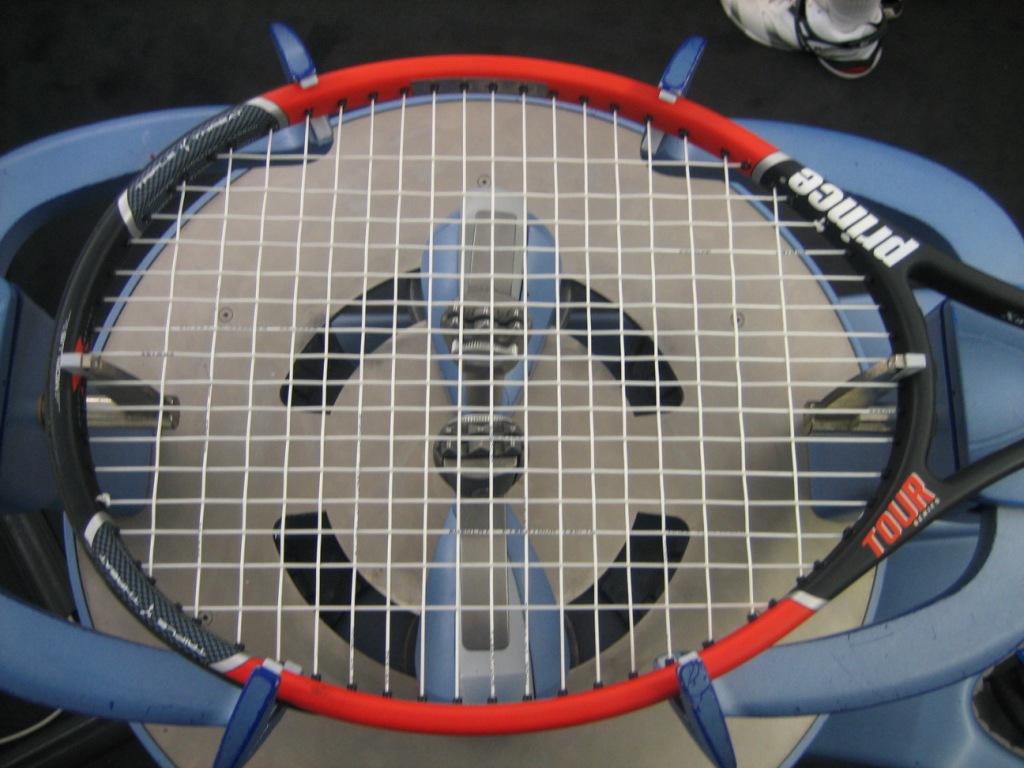 Do all pros use hybrid string setups? | Talk Tennis
